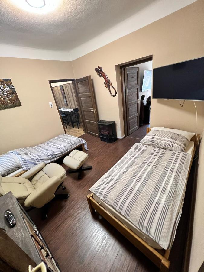 Fehér galamb apartman Gyál Extérieur photo